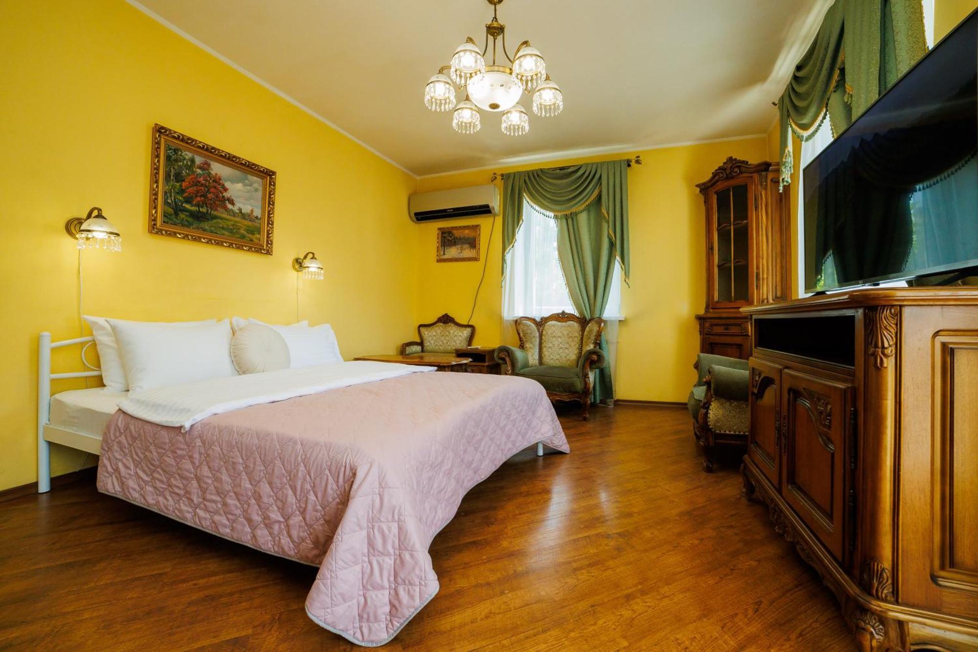 Квартира Антиквара У Центрі Полтави Мережа Alexapartments Документи Для Відряджень Безконтатне Заселення Цілодобово Poltava Dış mekan fotoğraf